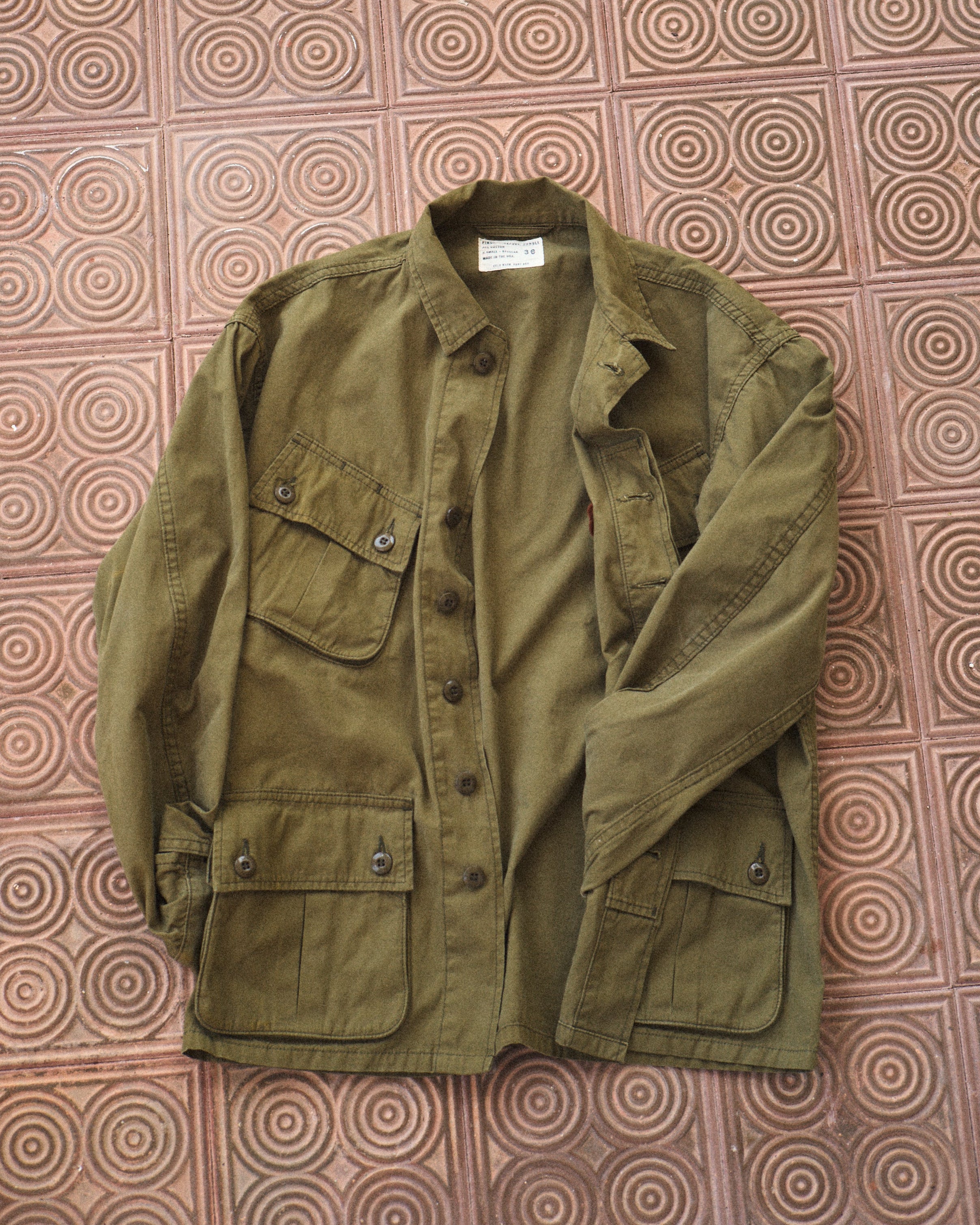 JUNGLE JACKET