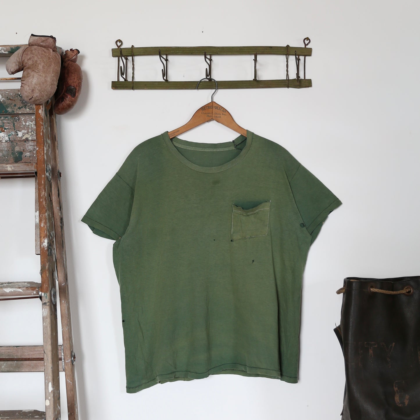 1970S FADED GREEN POCKET TEE