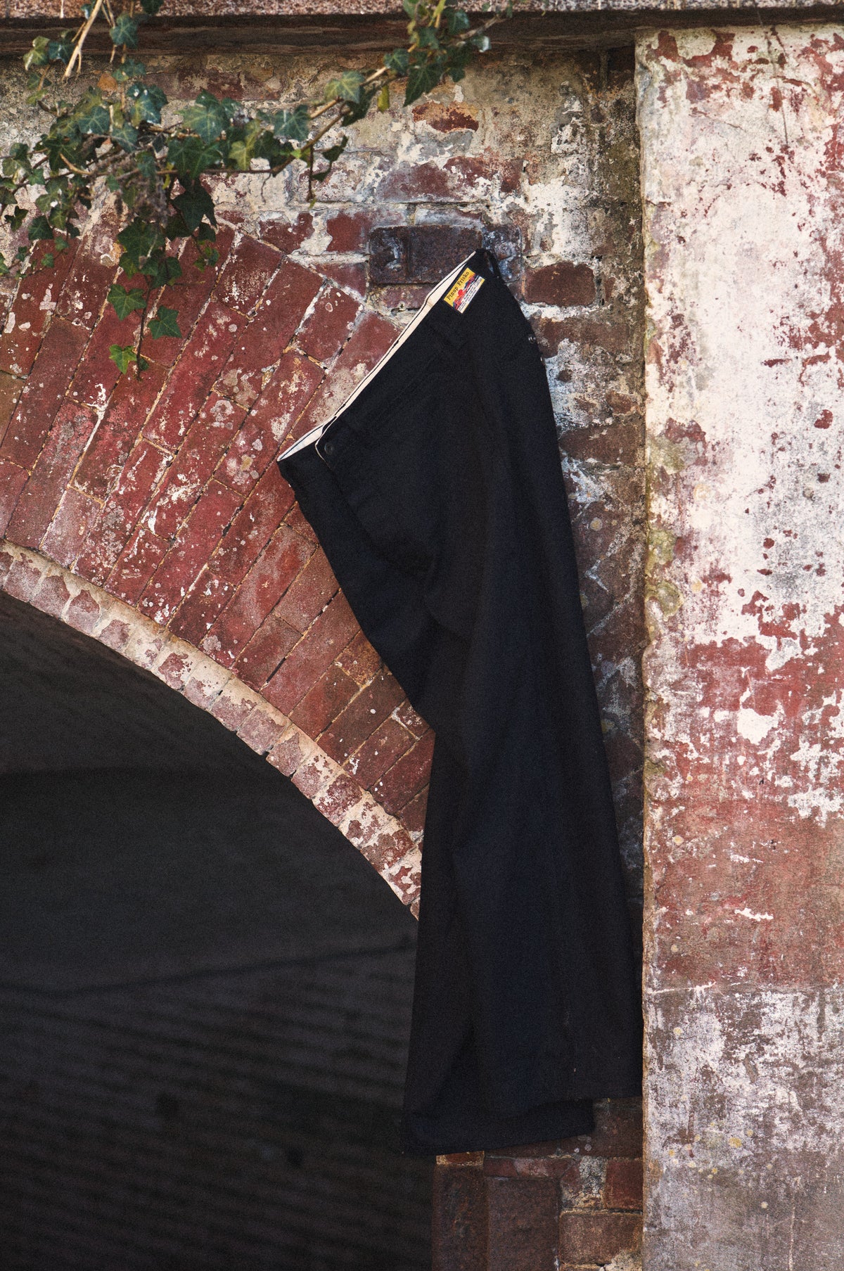 FRISKO JEAN [JET BLACK]