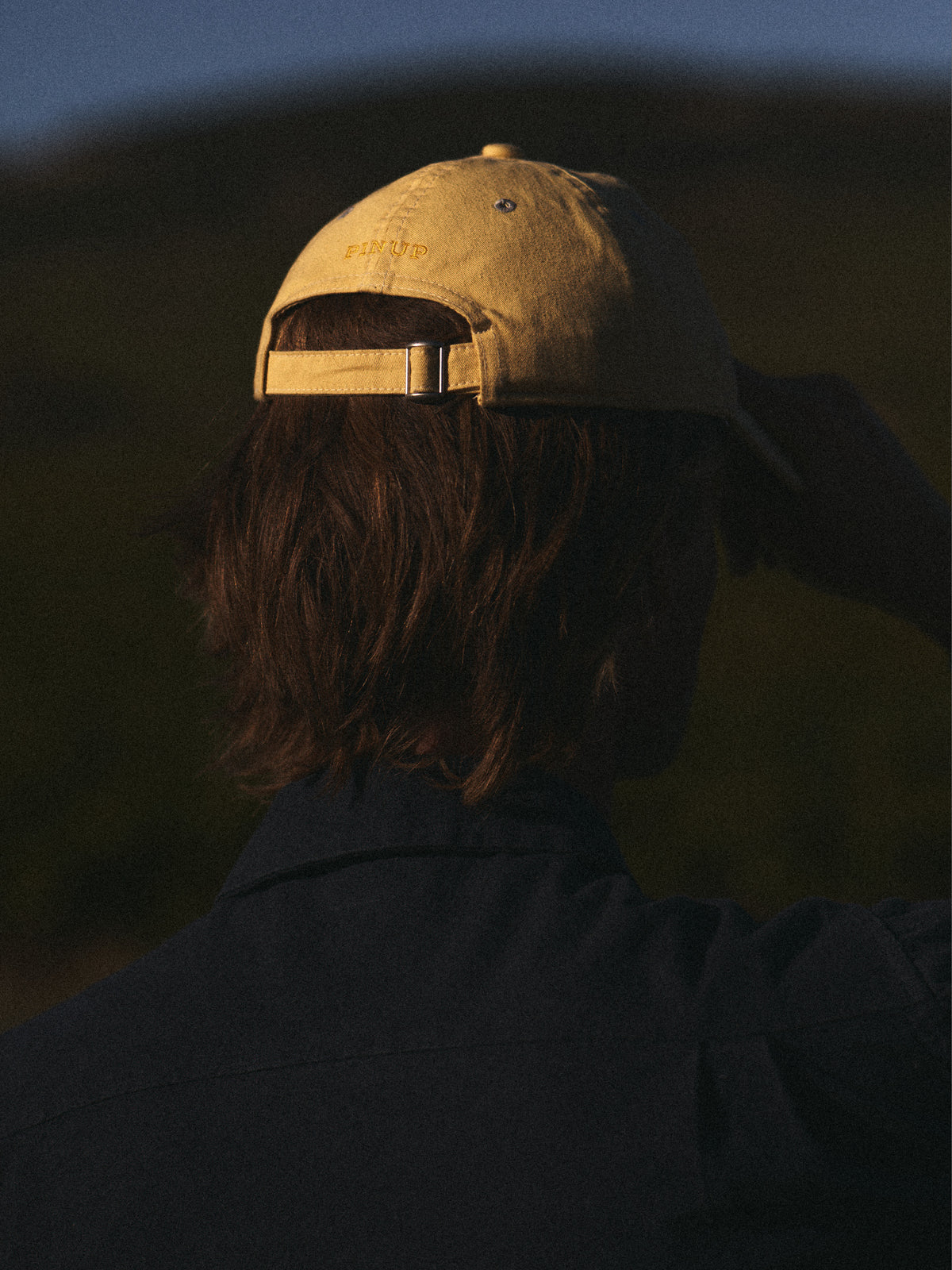 CREST BALL CAP