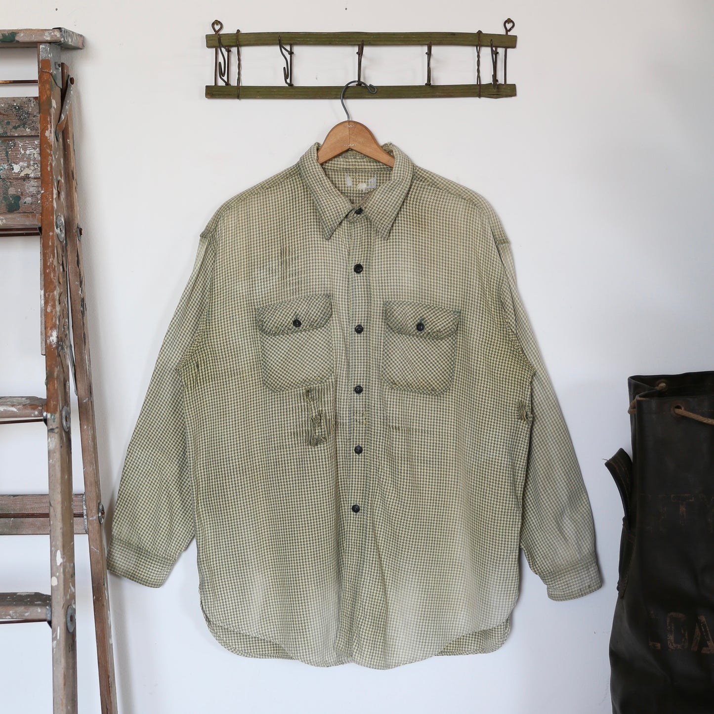 1940S GREEN WOVEN FLANNEL (XL)