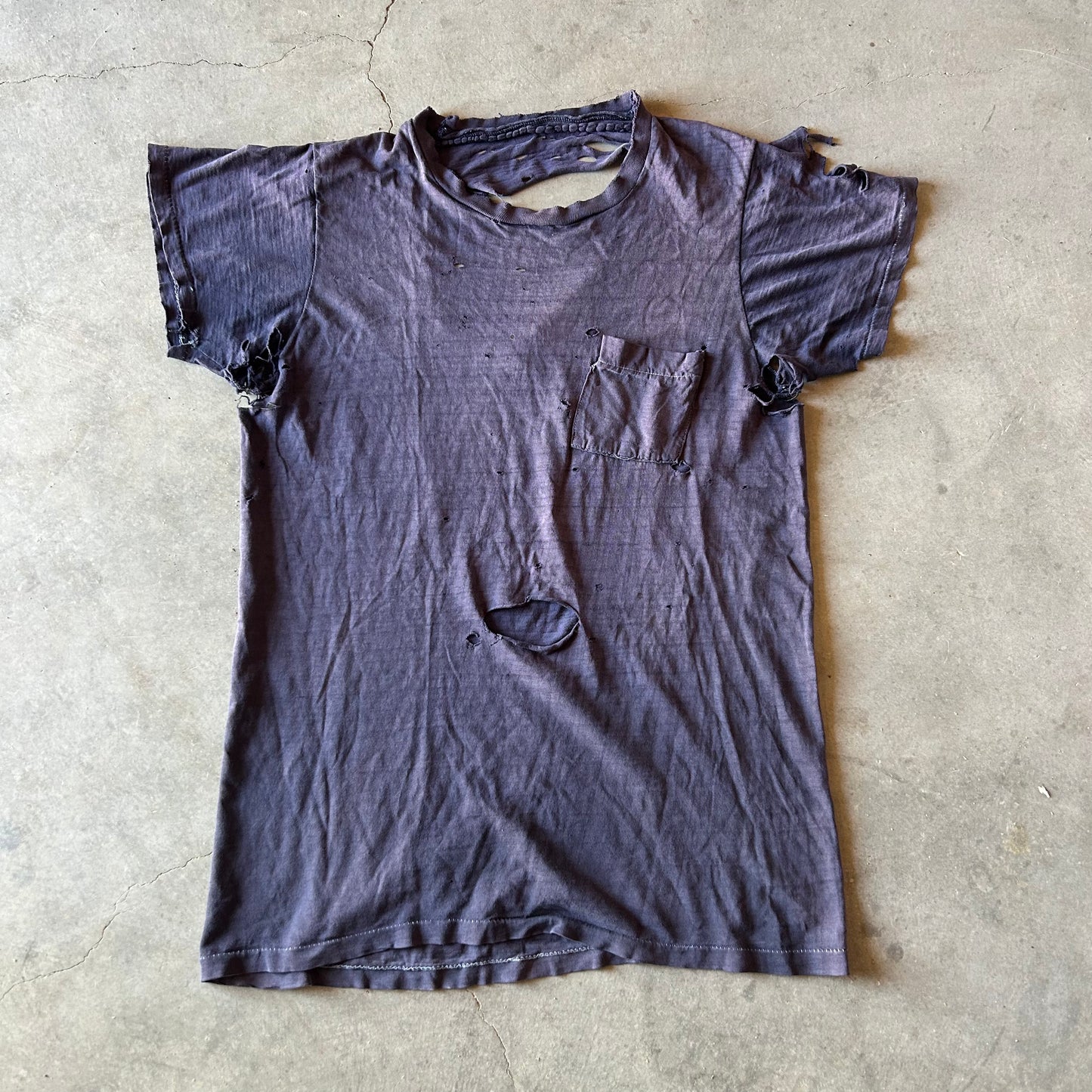 1960s DISTRESSED NAVY POCKET TEE