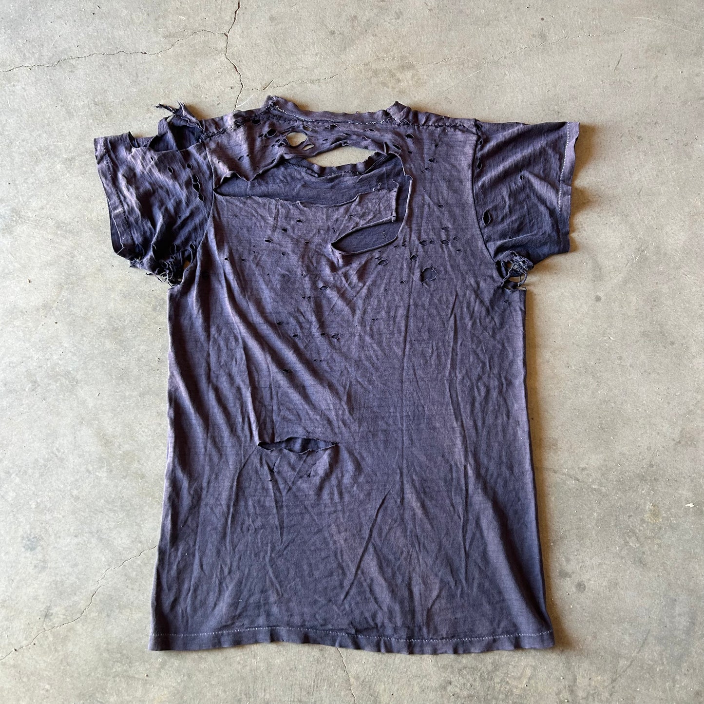 1960s DISTRESSED NAVY POCKET TEE