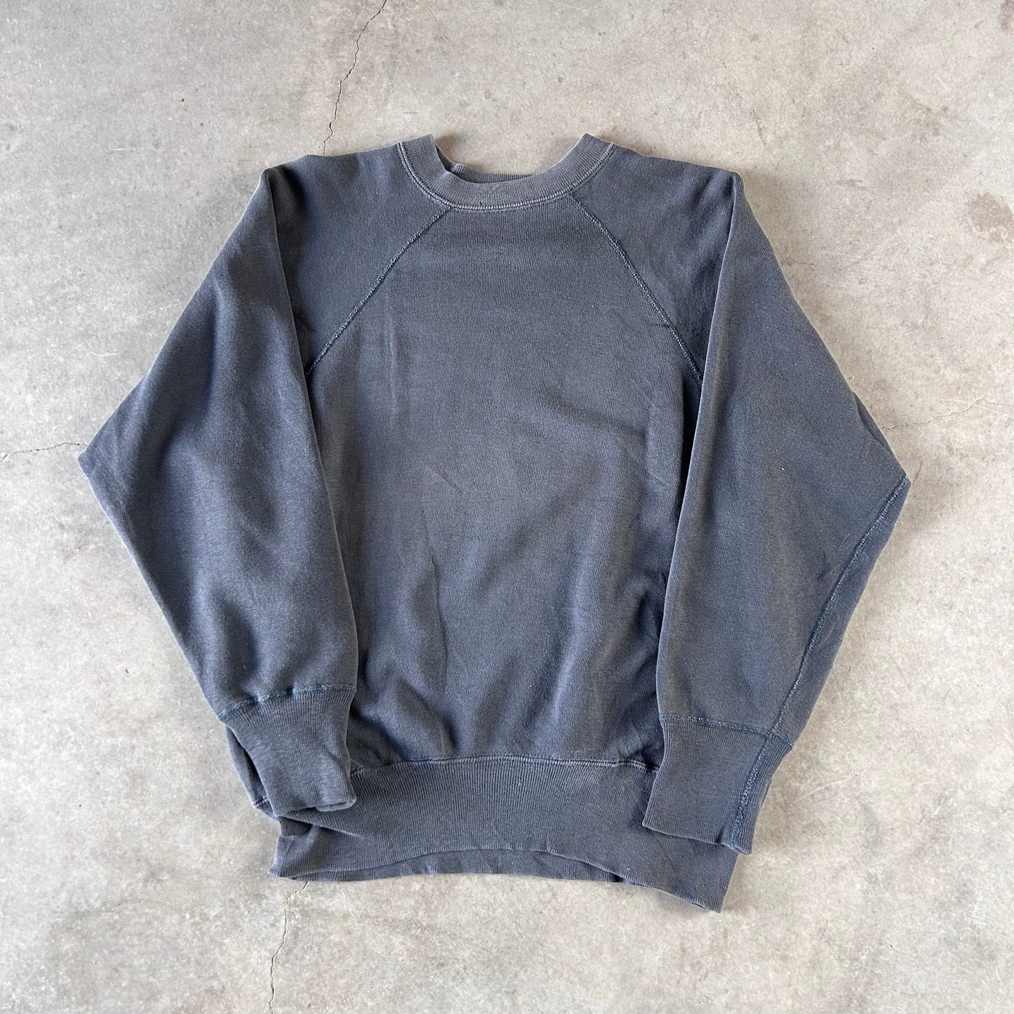 1960S BLACK CAMP SWEATSHIRT