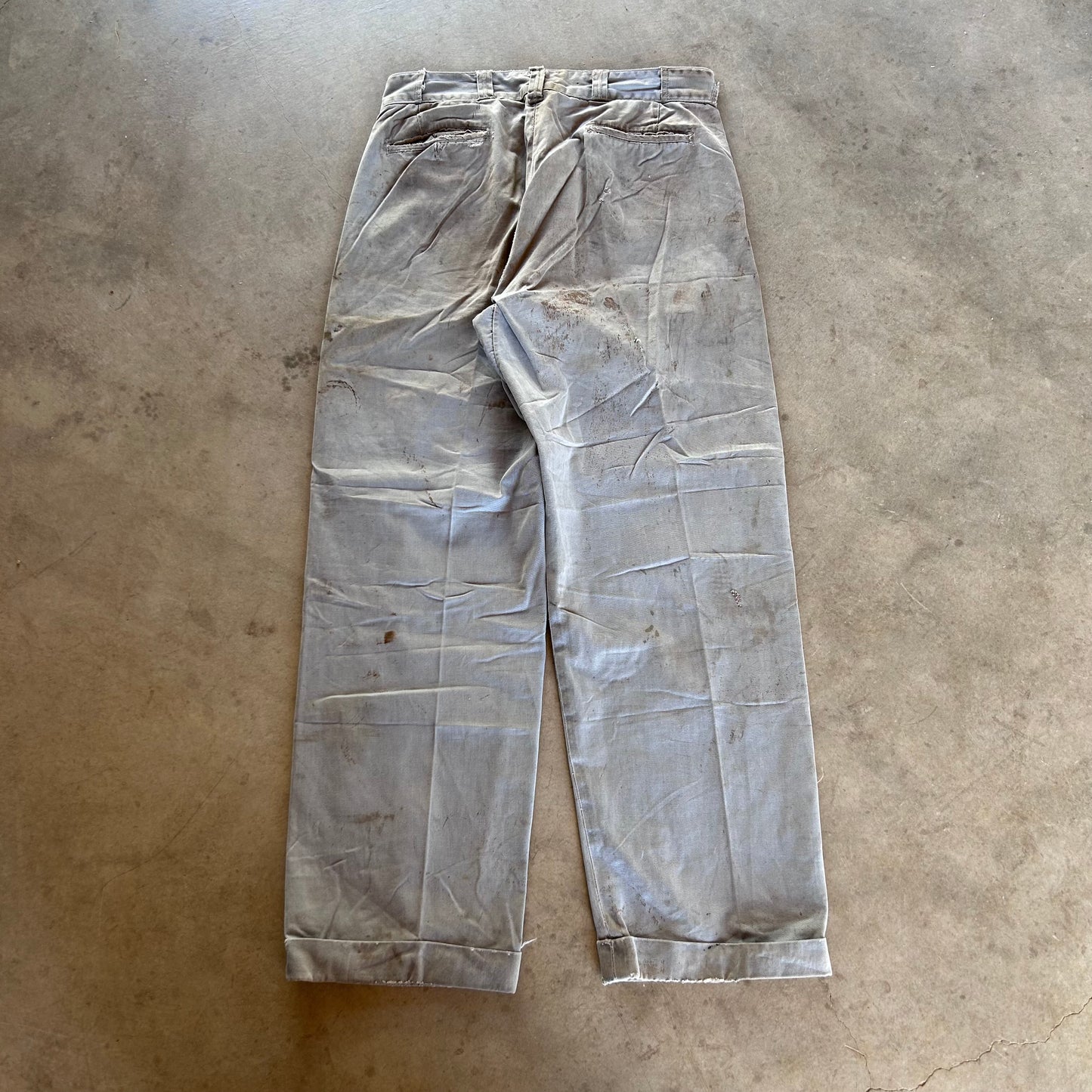 1950S GREY MUD WASH CHINOS