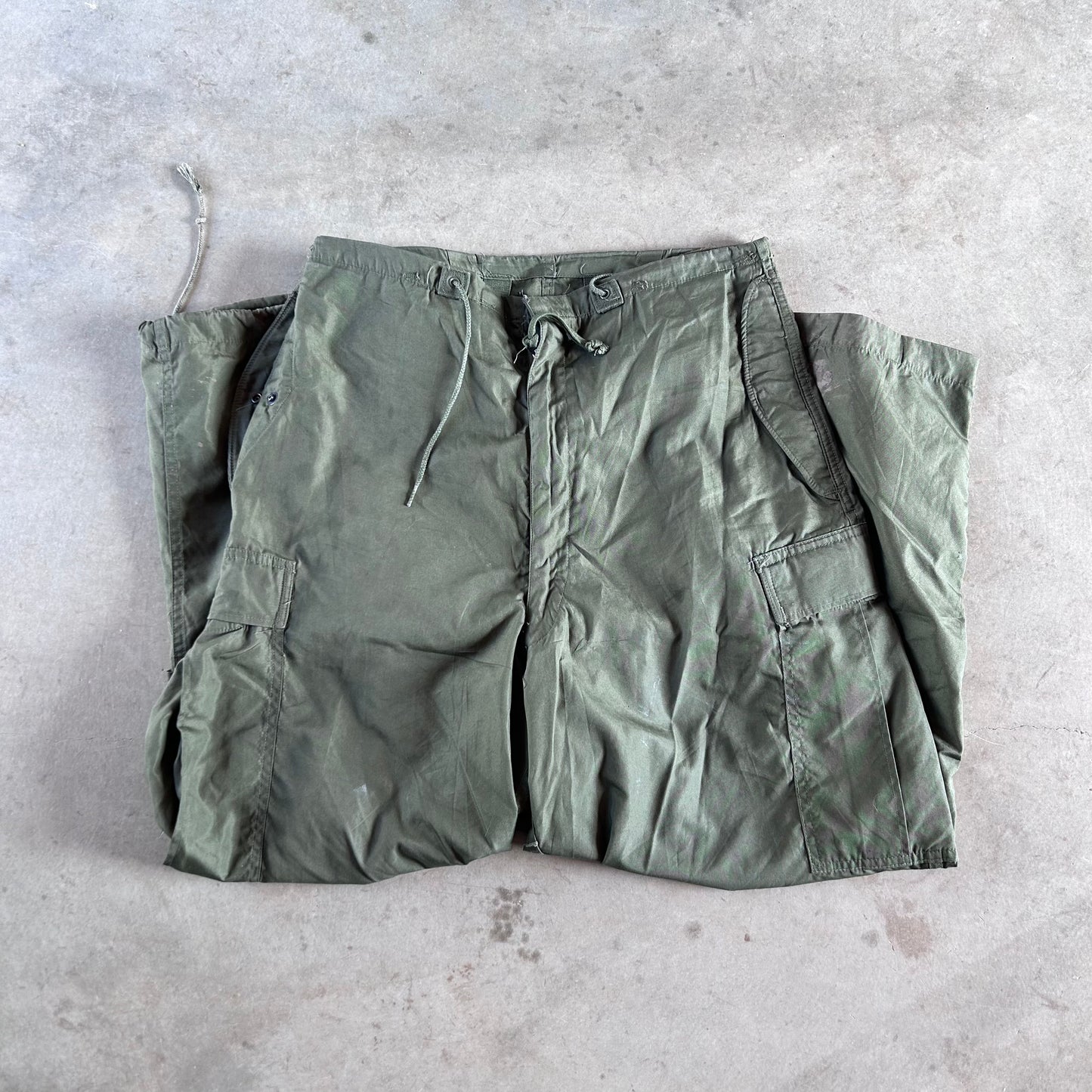 1950S MILITARY SHELL PANTS