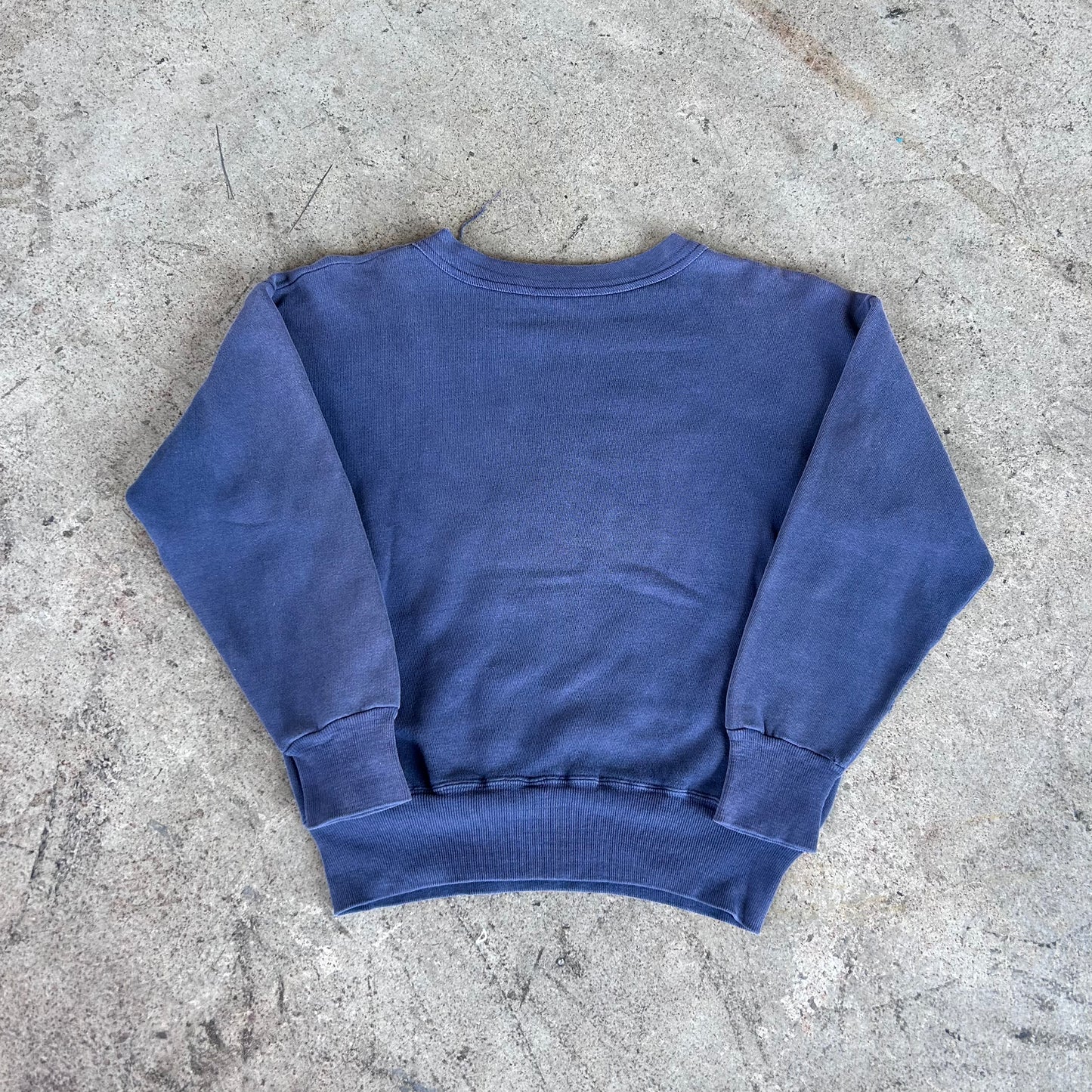 1950S BLUE BERRY SWEATSHIRT