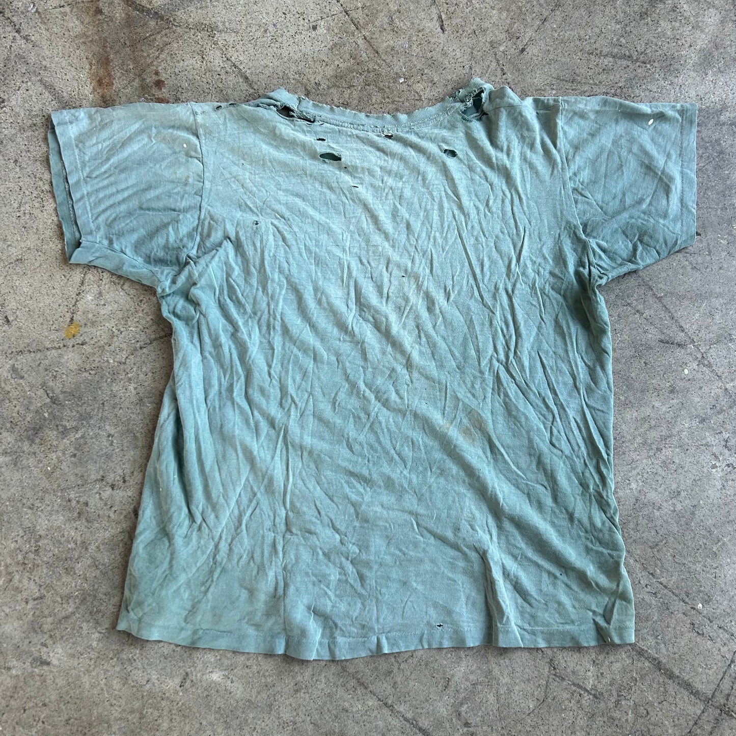 1960S FADED GREEN POCKET TEE