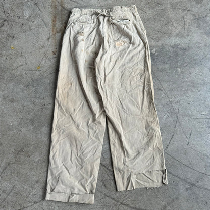 1940S BUCKLE BACK CHINOS (29)