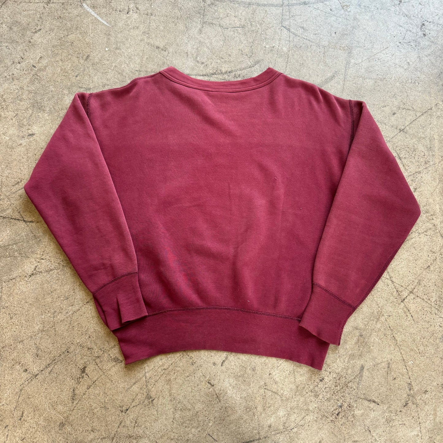 1950S MAROON SINGLE V SWEATSHIRT