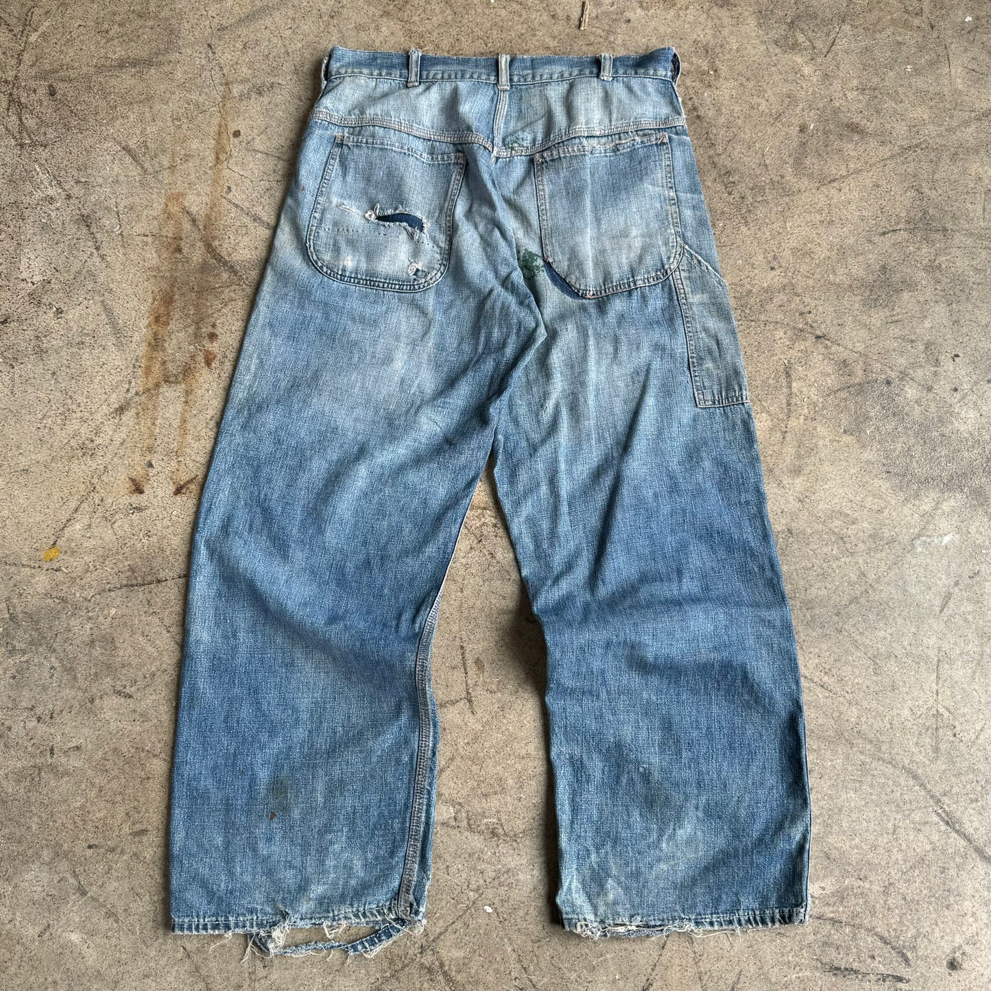 1940S REPAIRED DONUT BUTTON JEANS