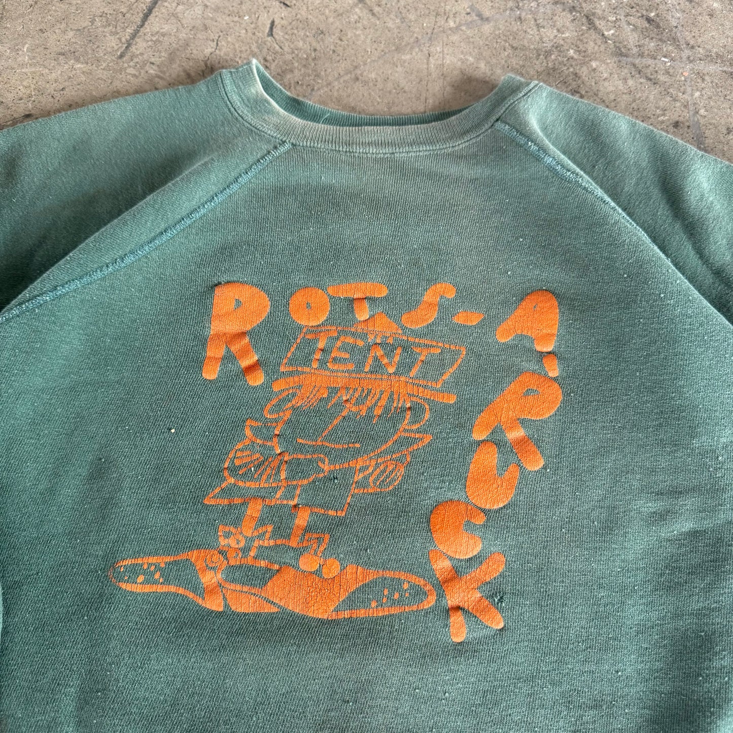 1960S GREEN PRINTED SWEATSHIRT