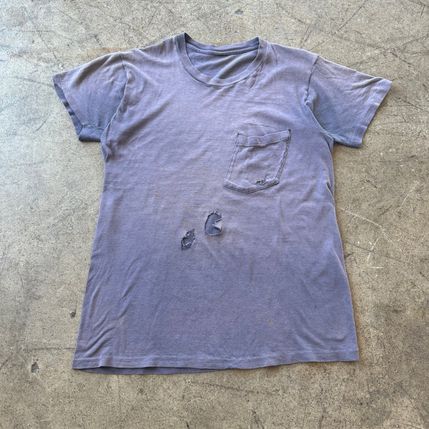 1970S FADED POCKET TEE