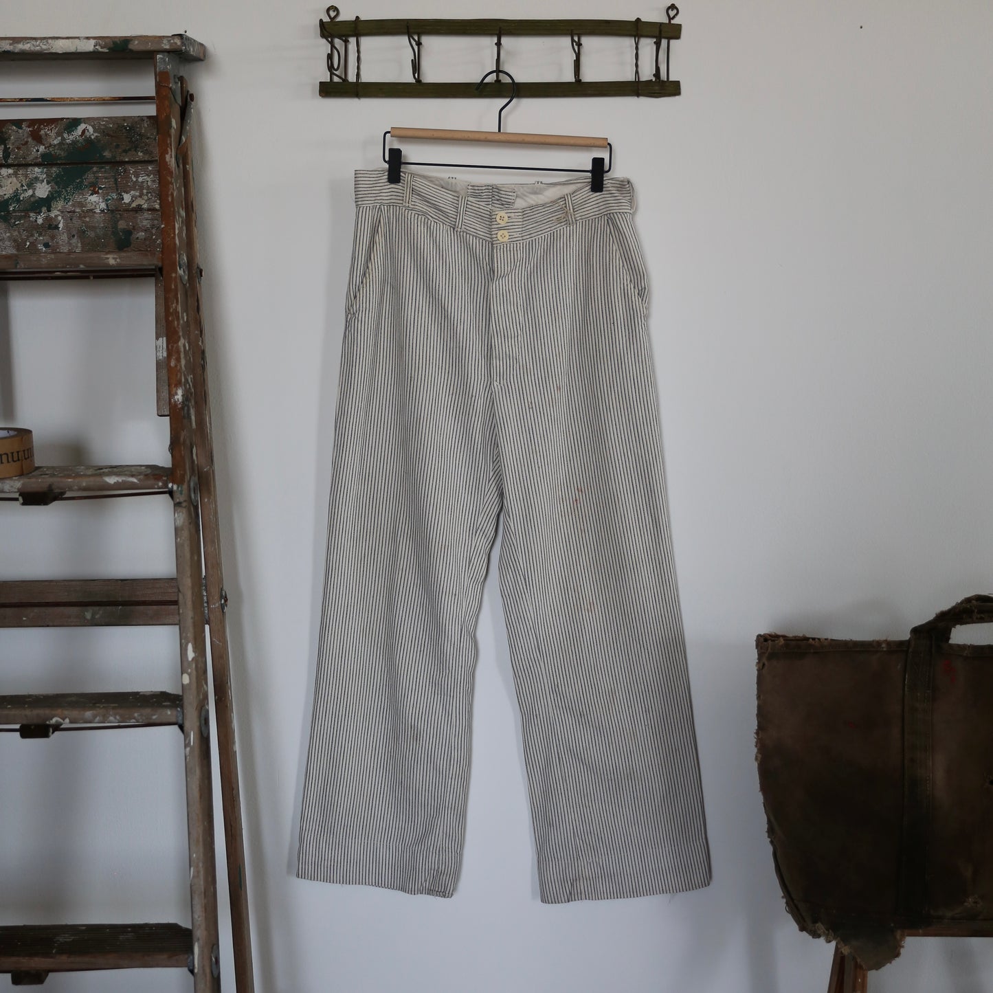 1940S STRIPED DOUBLE TOP BUTTON WORK PANTS