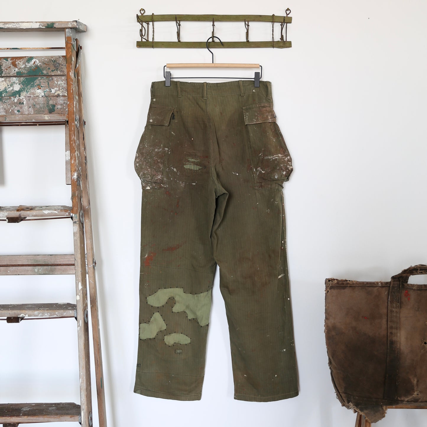 WW2 PAINTED HBT CARGOS (32)