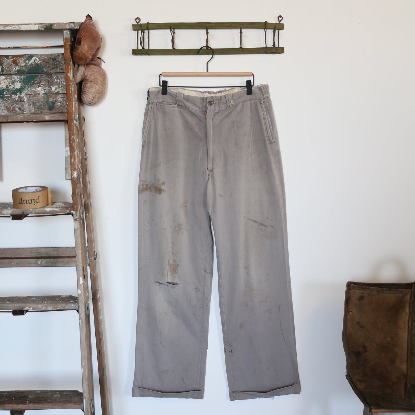 1950'S GREY CHINOS