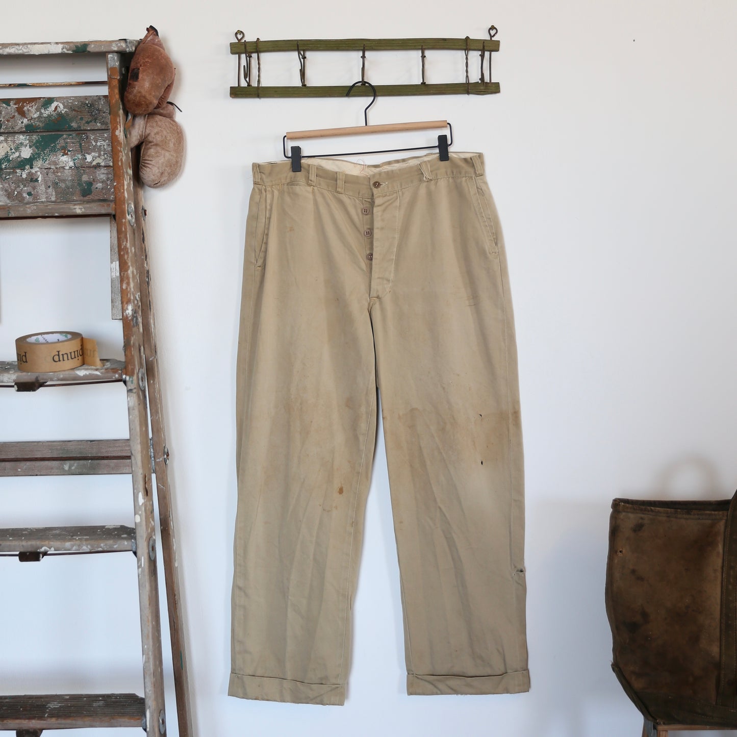 1940'S WW2 MILITARY CHINOS (36)