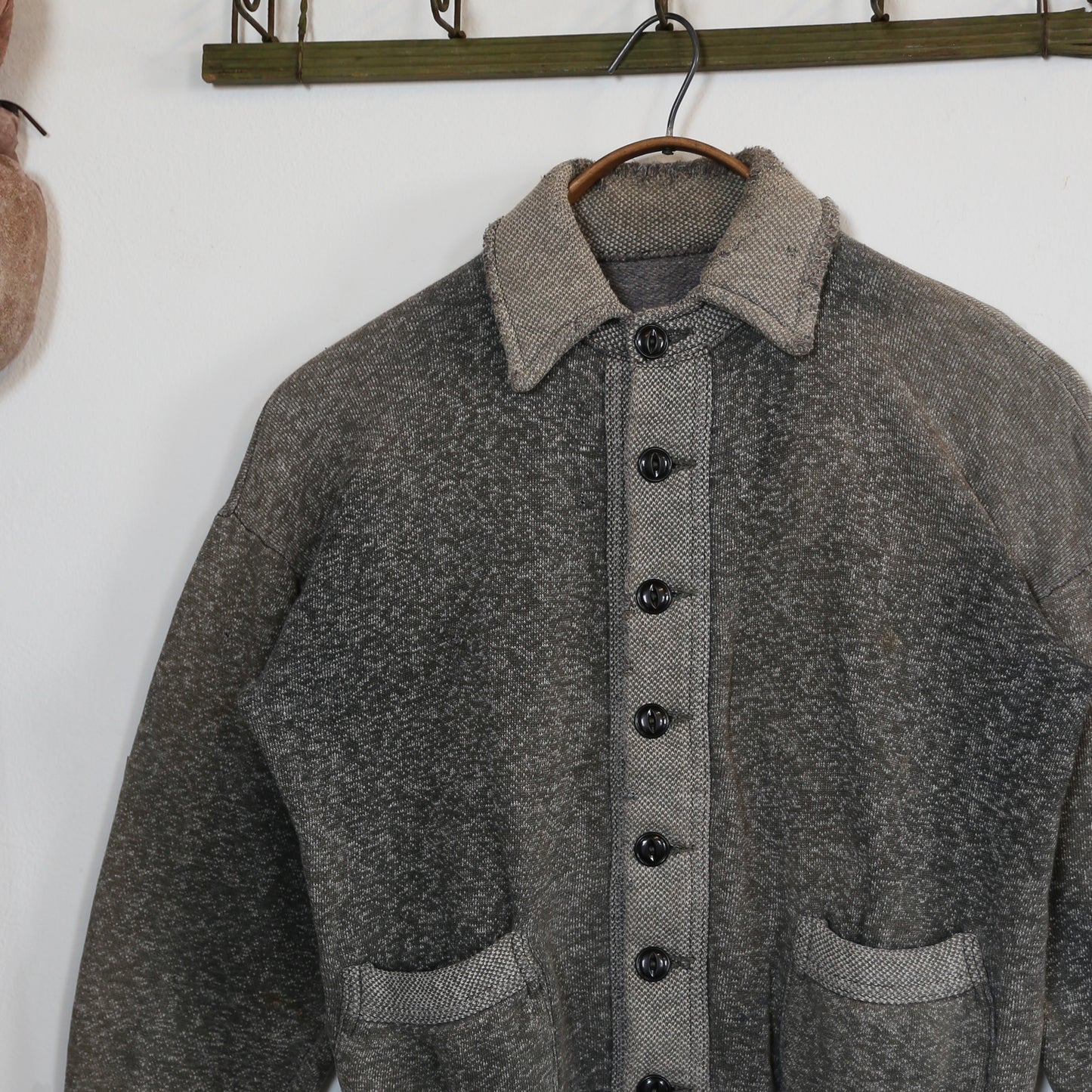 1940'S COLLARED SALT AND PEPPER SWEATSHIRT CARDIGAN